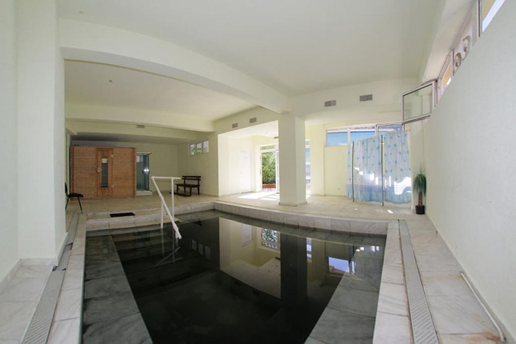 Hotel International Baile Herculane Luaran gambar